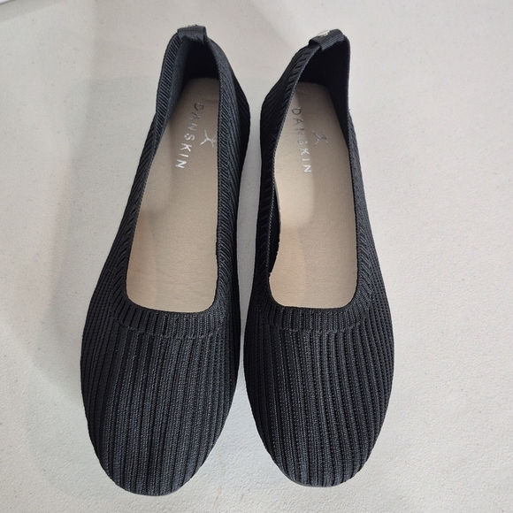 Danskin Hope Black Slip-On Ballet Flats - Size 8.5 - Picture 8 of 14